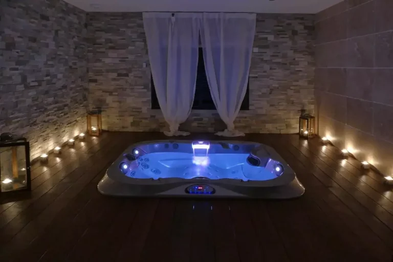 EMLAVIE Loft avec SPA privatif