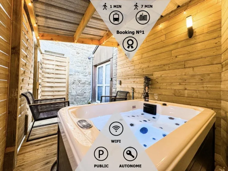 Suite romantique avec jacuzzi privatif