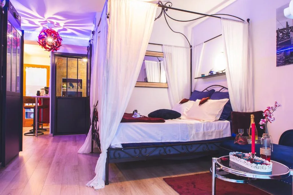 Le Charme Martégal Suite/Spa