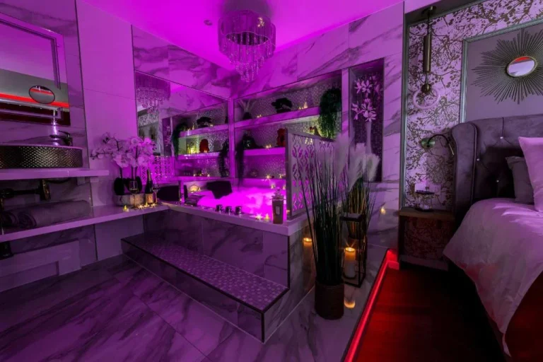 Le Rubis Love Room