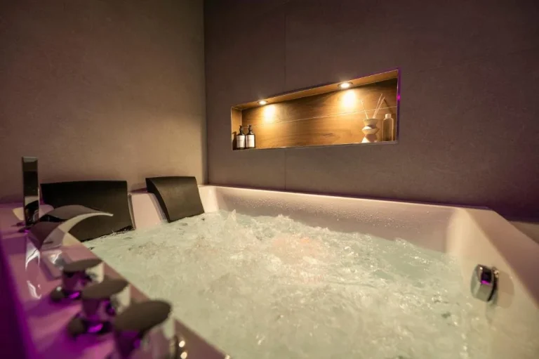 LV Suites Jaude