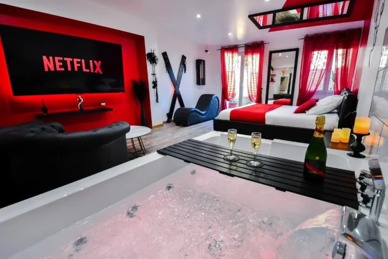 L'Arena - Love Room avec Jacuzzi